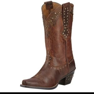Ariat Cowgirl boots